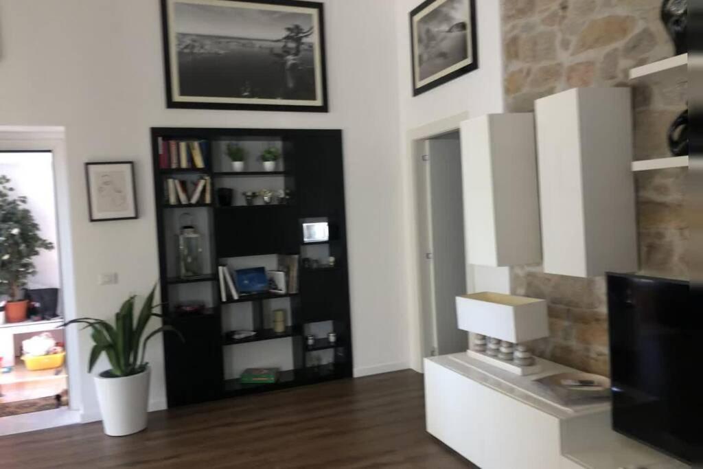 Appartamento Incantevole La Maddalena Vista Mare Codice Iun Q5459 Exteriör bild